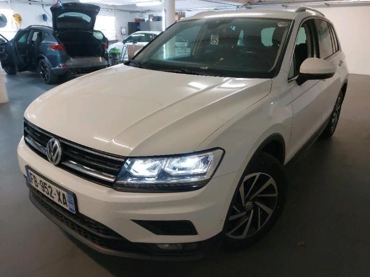 VOLKSWAGEN TIGUAN 2018 wvgzzz5nzkw809892