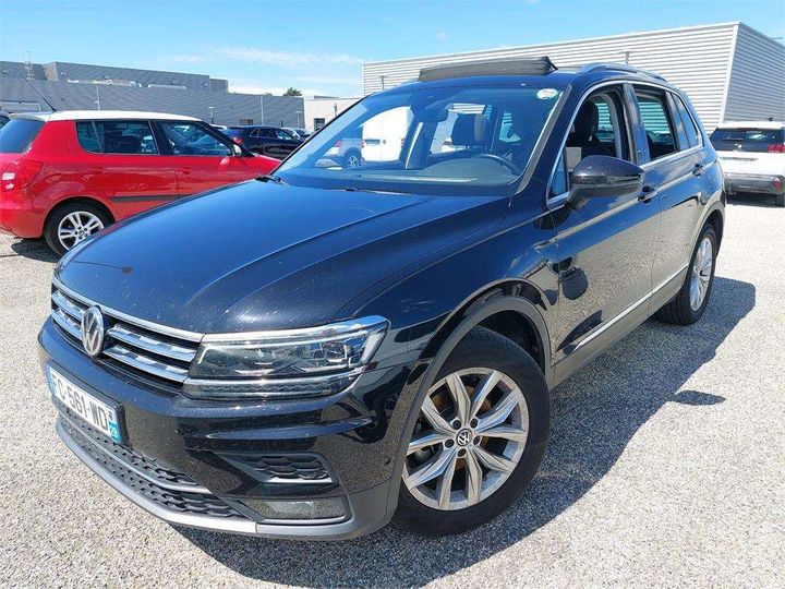 VOLKSWAGEN TIGUAN 2018 wvgzzz5nzkw816413