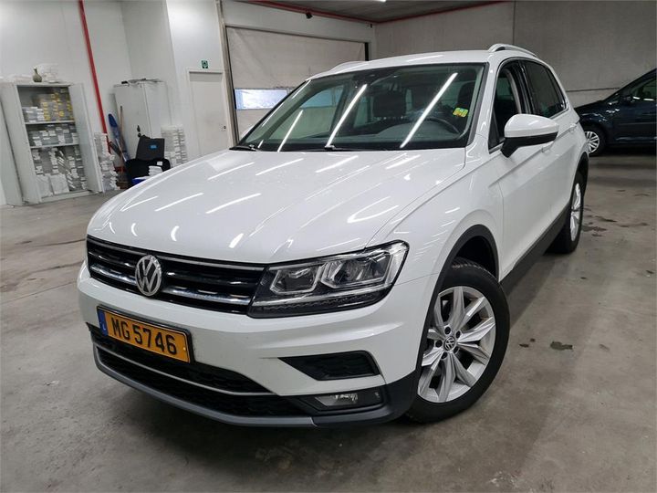 VOLKSWAGEN TIGUAN 2019 wvgzzz5nzkw817023