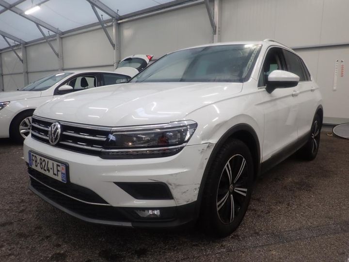 VOLKSWAGEN TIGUAN 2018 wvgzzz5nzkw817558