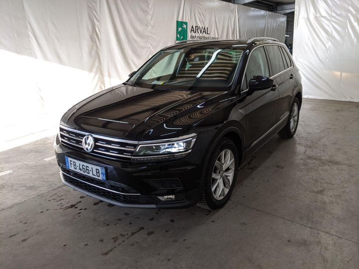 VOLKSWAGEN TIGUAN 2018 wvgzzz5nzkw818488