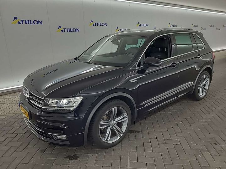 VOLKSWAGEN TIGUAN 2018 wvgzzz5nzkw821226