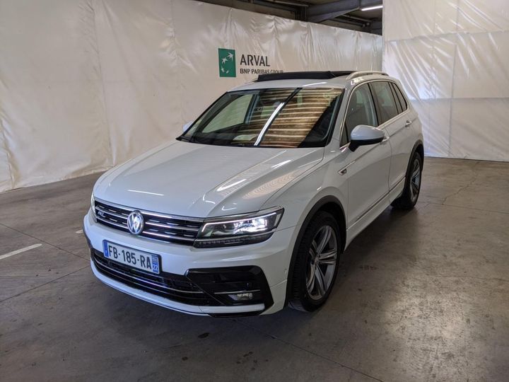 VOLKSWAGEN TIGUAN 2018 wvgzzz5nzkw823115