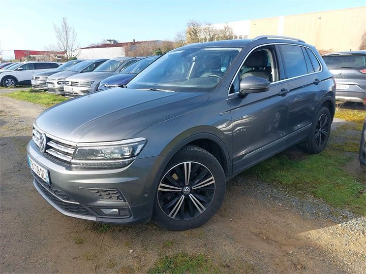 VOLKSWAGEN TIGUAN 2018 wvgzzz5nzkw825387