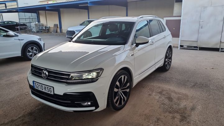 VOLKSWAGEN TIGUAN 2018 wvgzzz5nzkw833088