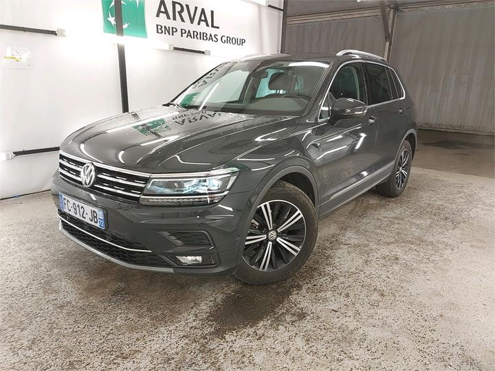 VOLKSWAGEN TIGUAN 2018 wvgzzz5nzkw833450