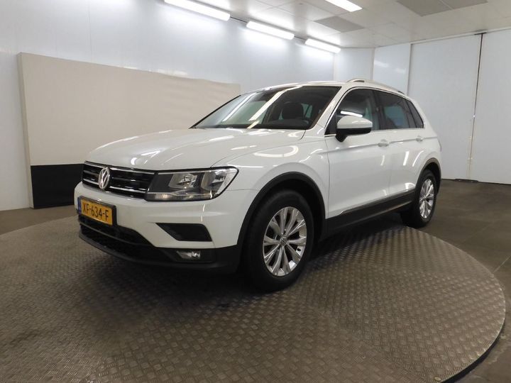 VOLKSWAGEN TIGUAN 2019 wvgzzz5nzkw834043