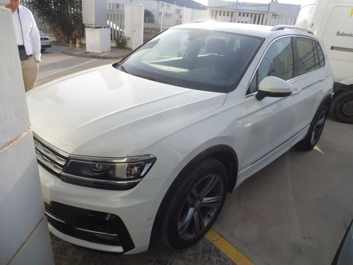 VOLKSWAGEN TIGUAN 2019 wvgzzz5nzkw834843