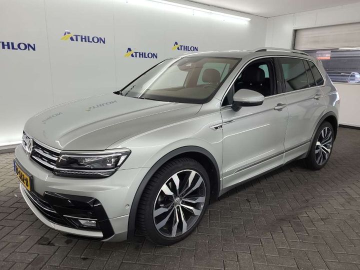 VOLKSWAGEN TIGUAN 2019 wvgzzz5nzkw835149