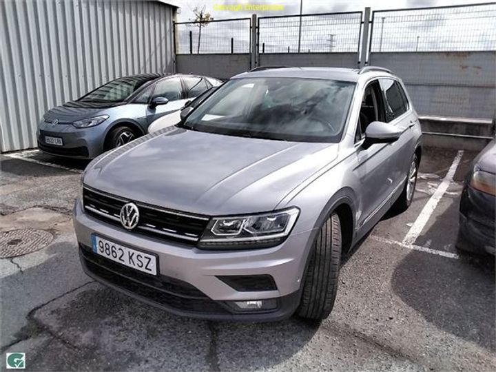 VOLKSWAGEN TIGUAN 2019 wvgzzz5nzkw841031