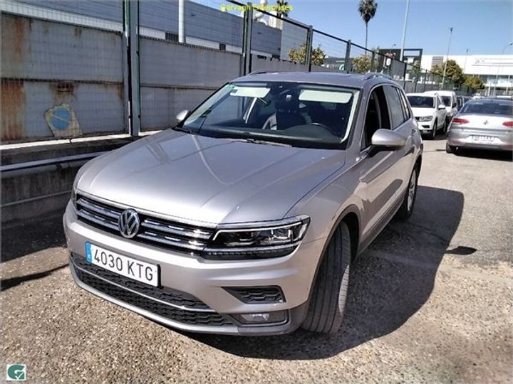 VOLKSWAGEN TIGUAN 2019 wvgzzz5nzkw849286