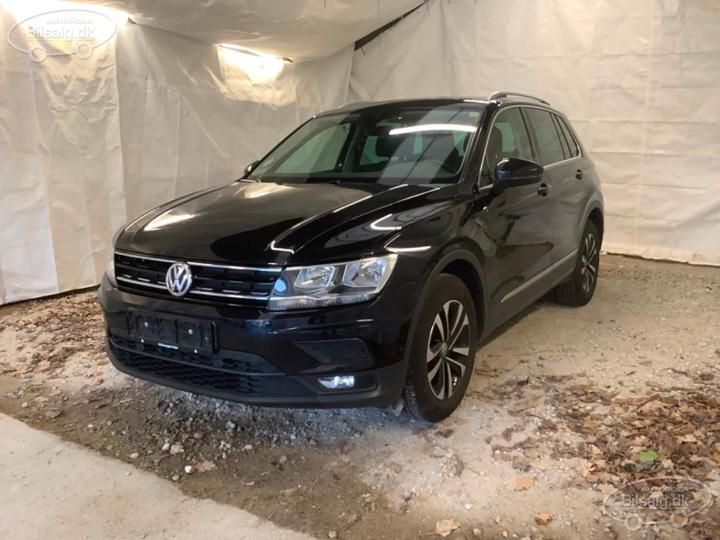 VOLKSWAGEN TIGUAN ESTATE 2019 wvgzzz5nzkw858435