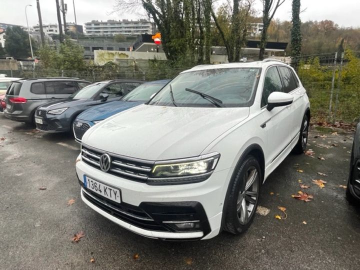 VOLKSWAGEN TIGUAN 2019 wvgzzz5nzkw864214