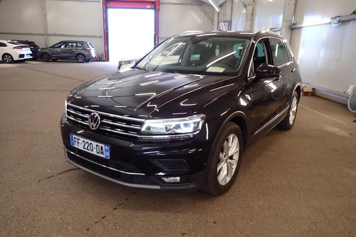 VOLKSWAGEN TIGUAN 2019 wvgzzz5nzkw876023