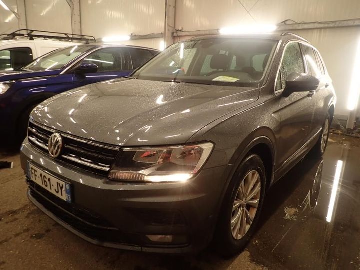 VOLKSWAGEN TIGUAN 2019 wvgzzz5nzkw876431