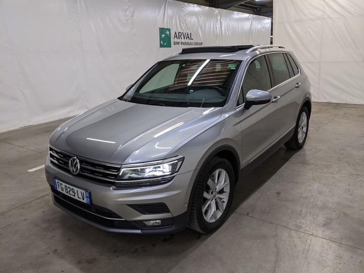 VOLKSWAGEN TIGUAN 2019 wvgzzz5nzkw882905