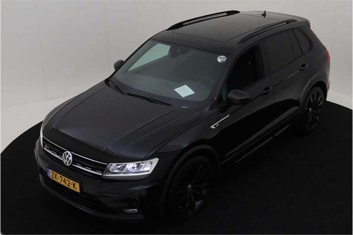 VOLKSWAGEN TIGUAN 2019 wvgzzz5nzkw890614