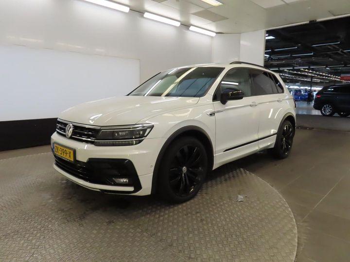 VW TIGUAN 1.5 TSI ACT 110KW DSG HIGHL BUSINESS R 5D 2019 wvgzzz5nzkw908192