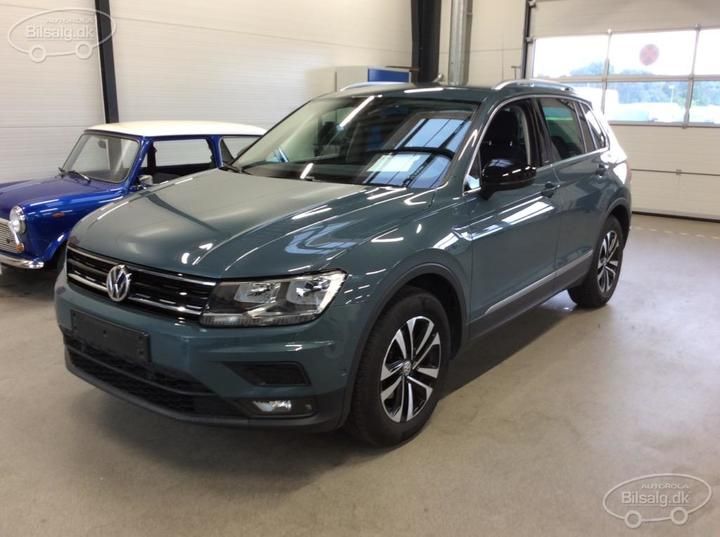 VOLKSWAGEN TIGUAN ESTATE 2019 wvgzzz5nzkw979036