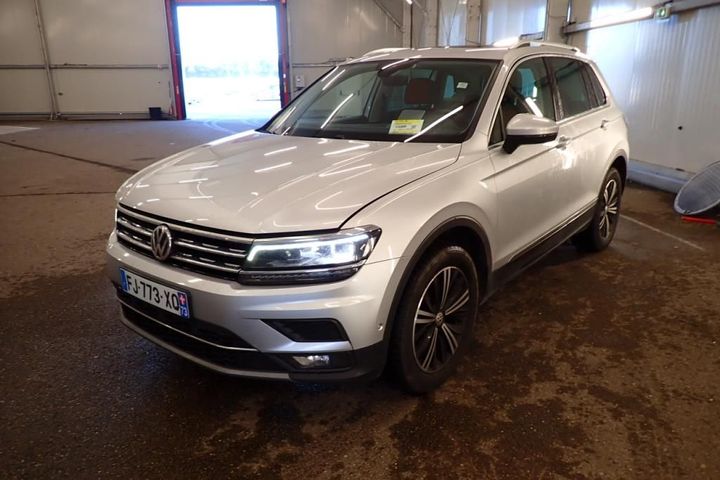 VOLKSWAGEN TIGUAN 2019 wvgzzz5nzlw303913