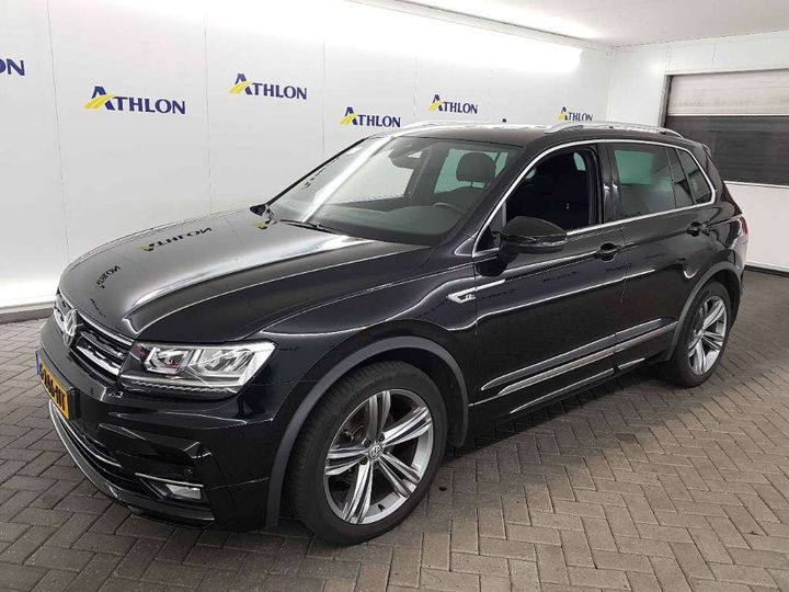 VOLKSWAGEN TIGUAN 2019 wvgzzz5nzlw304140