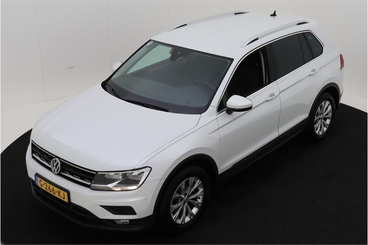 VOLKSWAGEN TIGUAN 2019 wvgzzz5nzlw307161