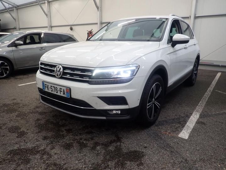 VOLKSWAGEN TIGUAN 2019 wvgzzz5nzlw307999