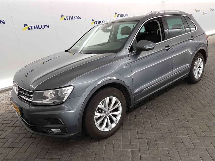 VOLKSWAGEN TIGUAN 2019 wvgzzz5nzlw314149