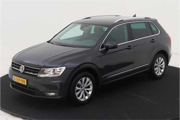 VW TIGUAN 2019 wvgzzz5nzlw314211