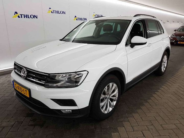 VOLKSWAGEN TIGUAN 2019 wvgzzz5nzlw323142