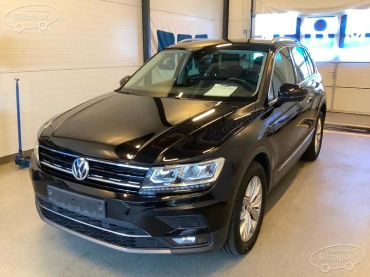 VOLKSWAGEN TIGUAN SUV 2019 wvgzzz5nzlw333650