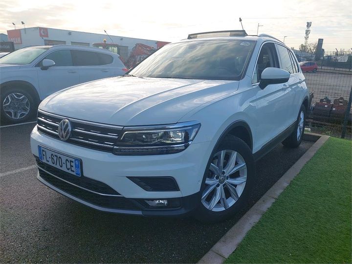 VOLKSWAGEN TIGUAN 2019 wvgzzz5nzlw811316