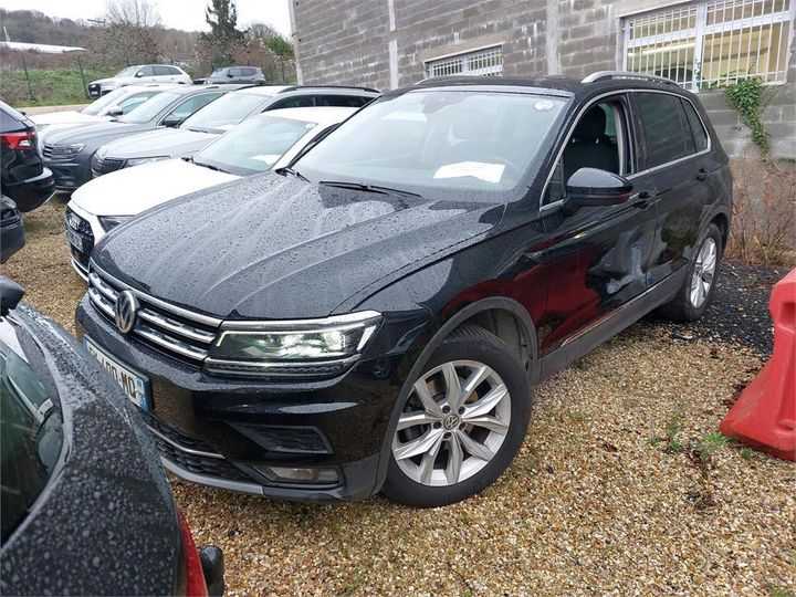 VOLKSWAGEN TIGUAN 2019 wvgzzz5nzlw817229