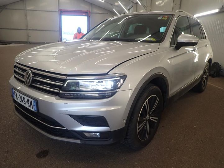 VOLKSWAGEN TIGUAN 2019 wvgzzz5nzlw818244