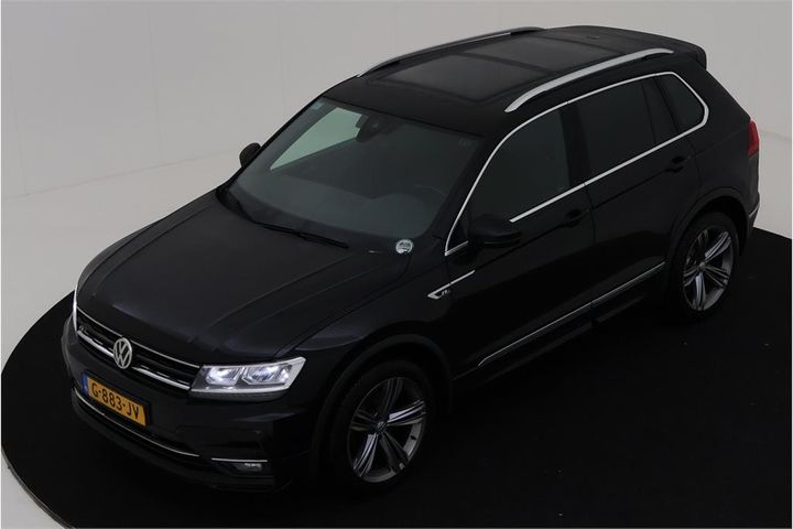 VOLKSWAGEN TIGUAN 2019 wvgzzz5nzlw820527