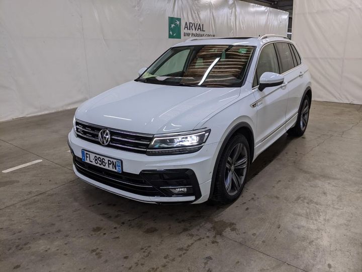 VOLKSWAGEN TIGUAN 2019 wvgzzz5nzlw832996