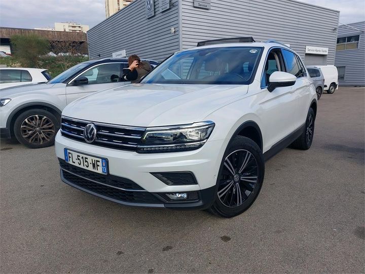 VOLKSWAGEN TIGUAN 2019 wvgzzz5nzlw833945