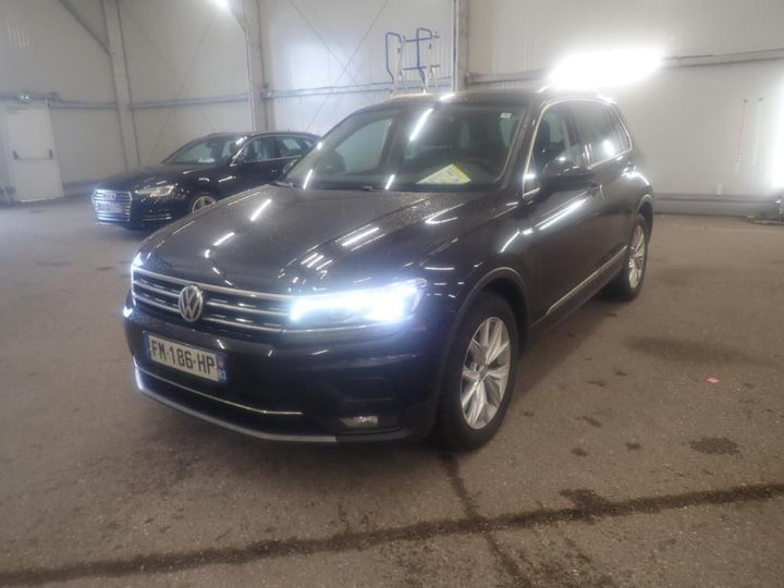 VOLKSWAGEN TIGUAN 2019 wvgzzz5nzlw845052