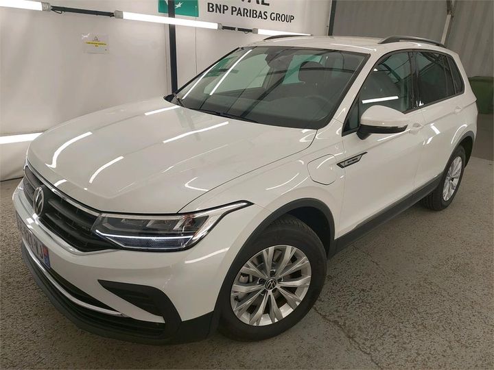 VOLKSWAGEN TIGUAN 2022 wvgzzz5nznw403839