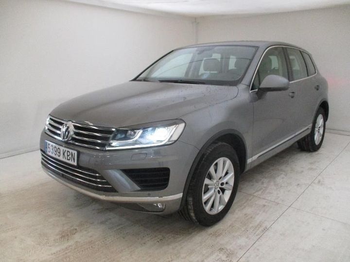 VOLKSWAGEN TOUAREG 2017 wvgzzz7pzhd036753