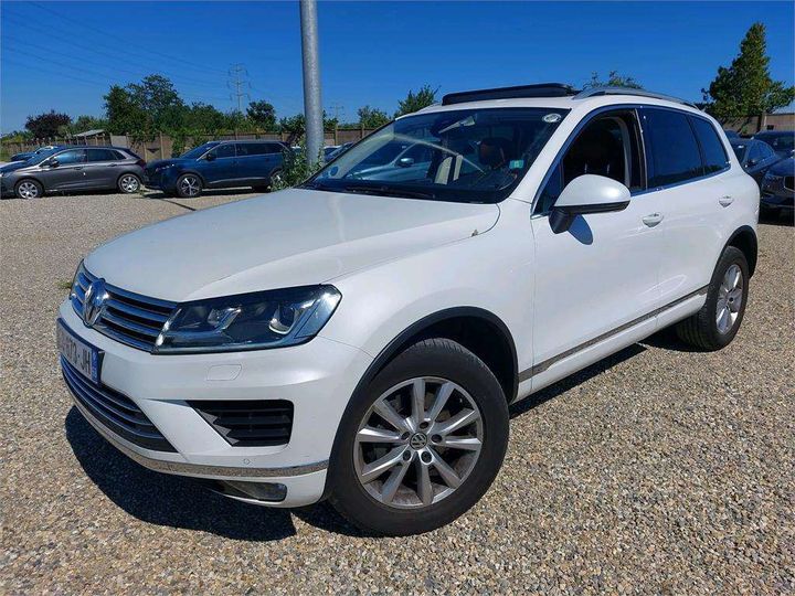 VOLKSWAGEN TOUAREG 2017 wvgzzz7pzhd045907