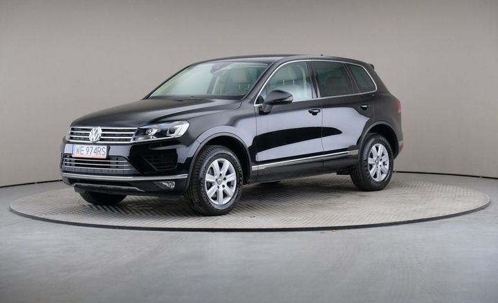 VOLKSWAGEN TOUAREG 2017 wvgzzz7pzjd002517