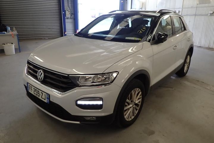 VOLKSWAGEN T-ROC 2019 wvgzzza12kv087793