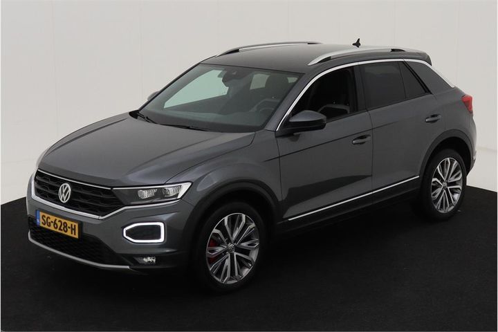 VOLKSWAGEN T-ROC 2018 wvgzzza1zjv009374