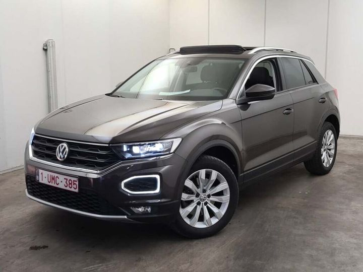 VOLKSWAGEN T-ROC 2018 wvgzzza1zjv015724