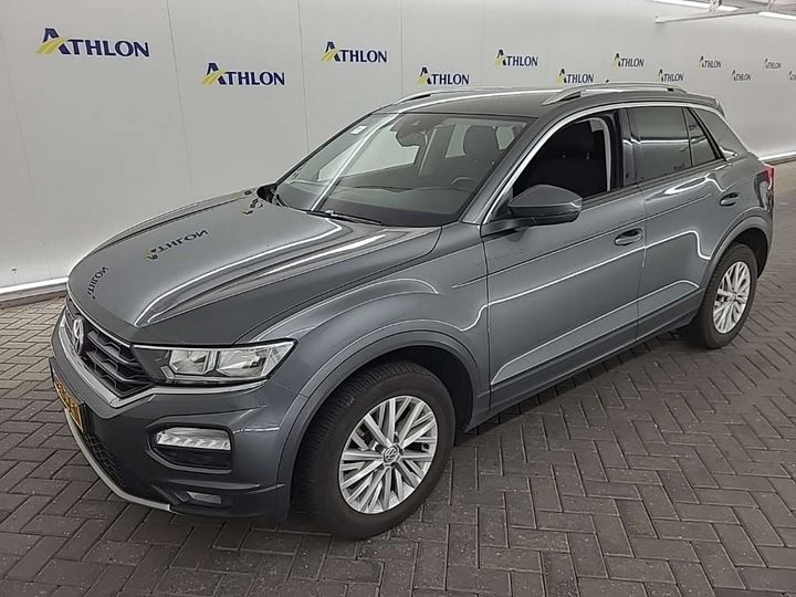 VOLKSWAGEN T-ROC 2018 wvgzzza1zjv017498