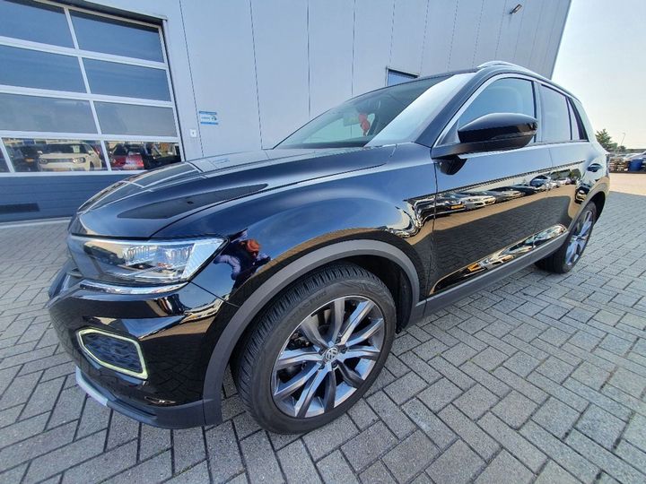 VOLKSWAGEN T-ROC 2018 wvgzzza1zjv017633