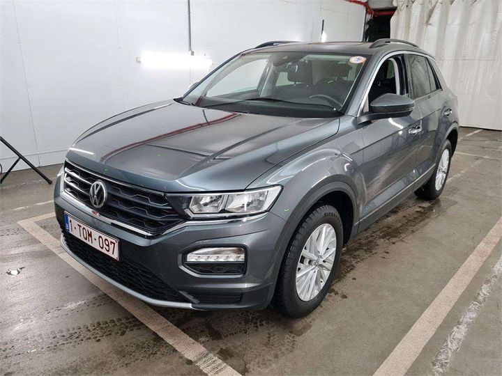 VOLKSWAGEN T-ROC 2018 wvgzzza1zjv019116