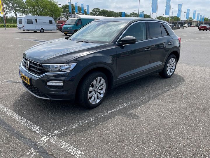 VOLKSWAGEN T-ROC 2018 wvgzzza1zjv020307