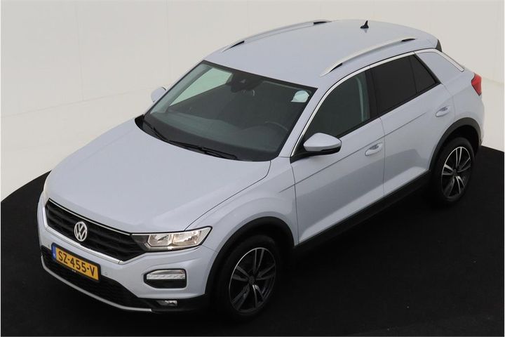 VOLKSWAGEN T-ROC 2018 wvgzzza1zjv022180